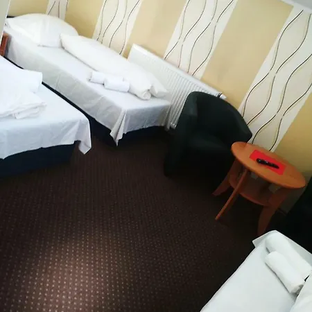 Sawik Dziekanowice Motel Lednogora Exterior photo